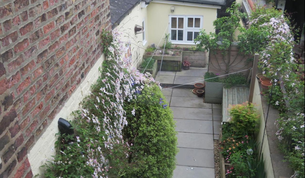 Avondale Guest House York Exterior foto